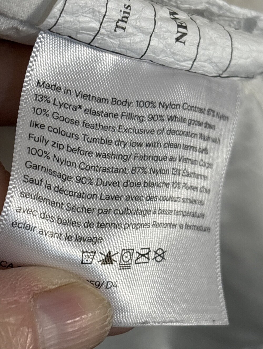 Lululemon Down For A Run Vest II White Goose Down Puffer Vest Size 12 - Picture 12 of 15